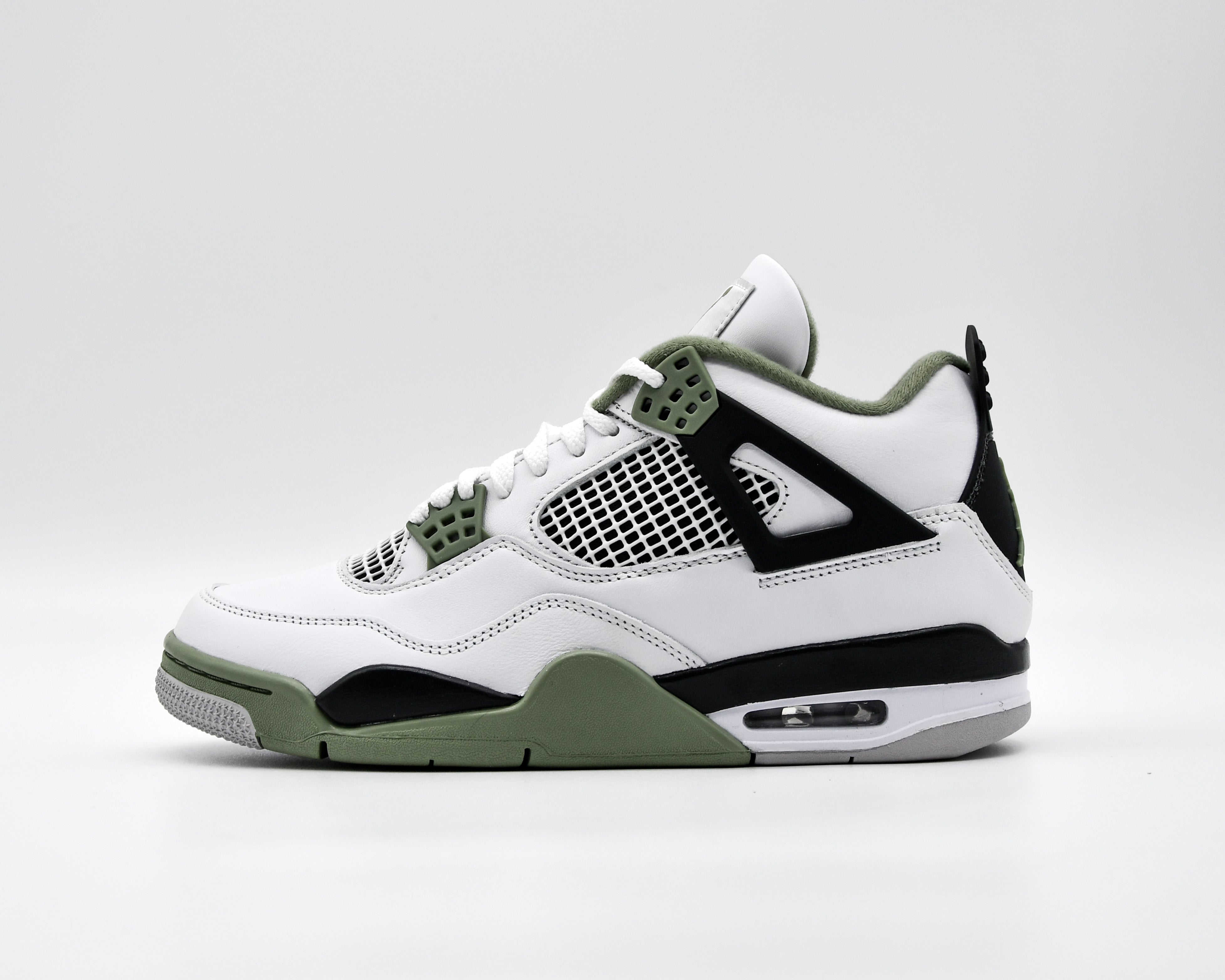 Jordan 4 Retro Seafoam (Women's)