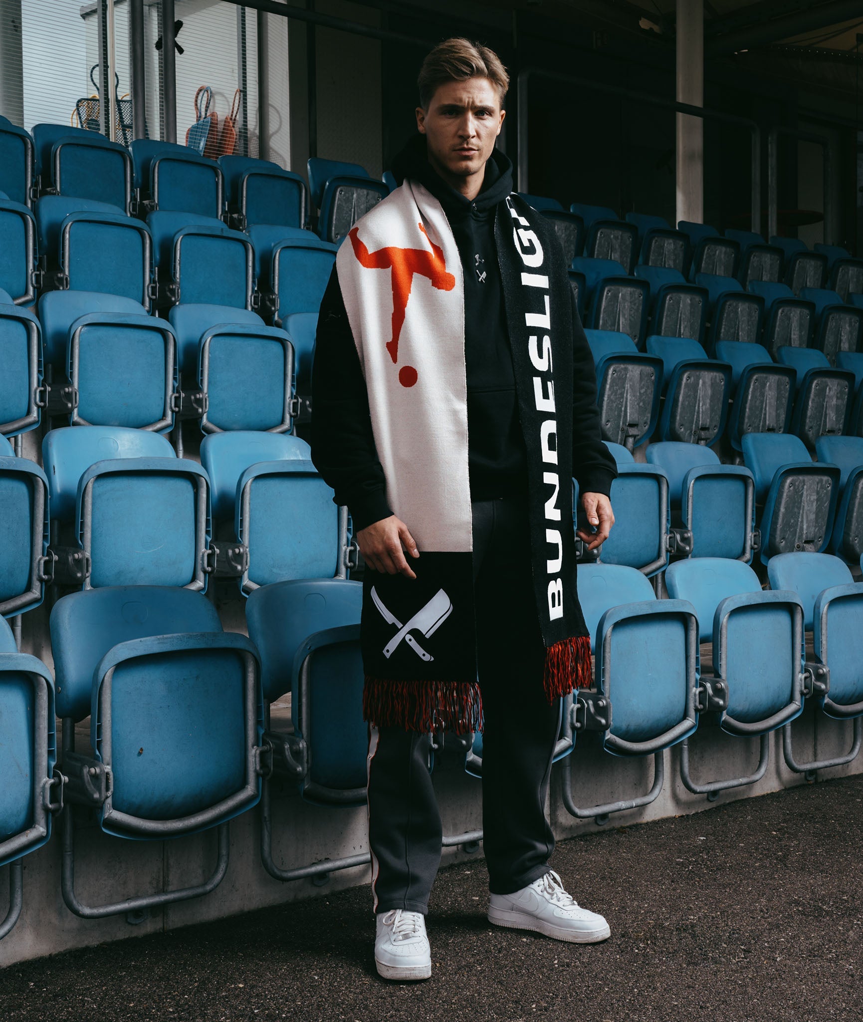 Bundesliga x distorted people