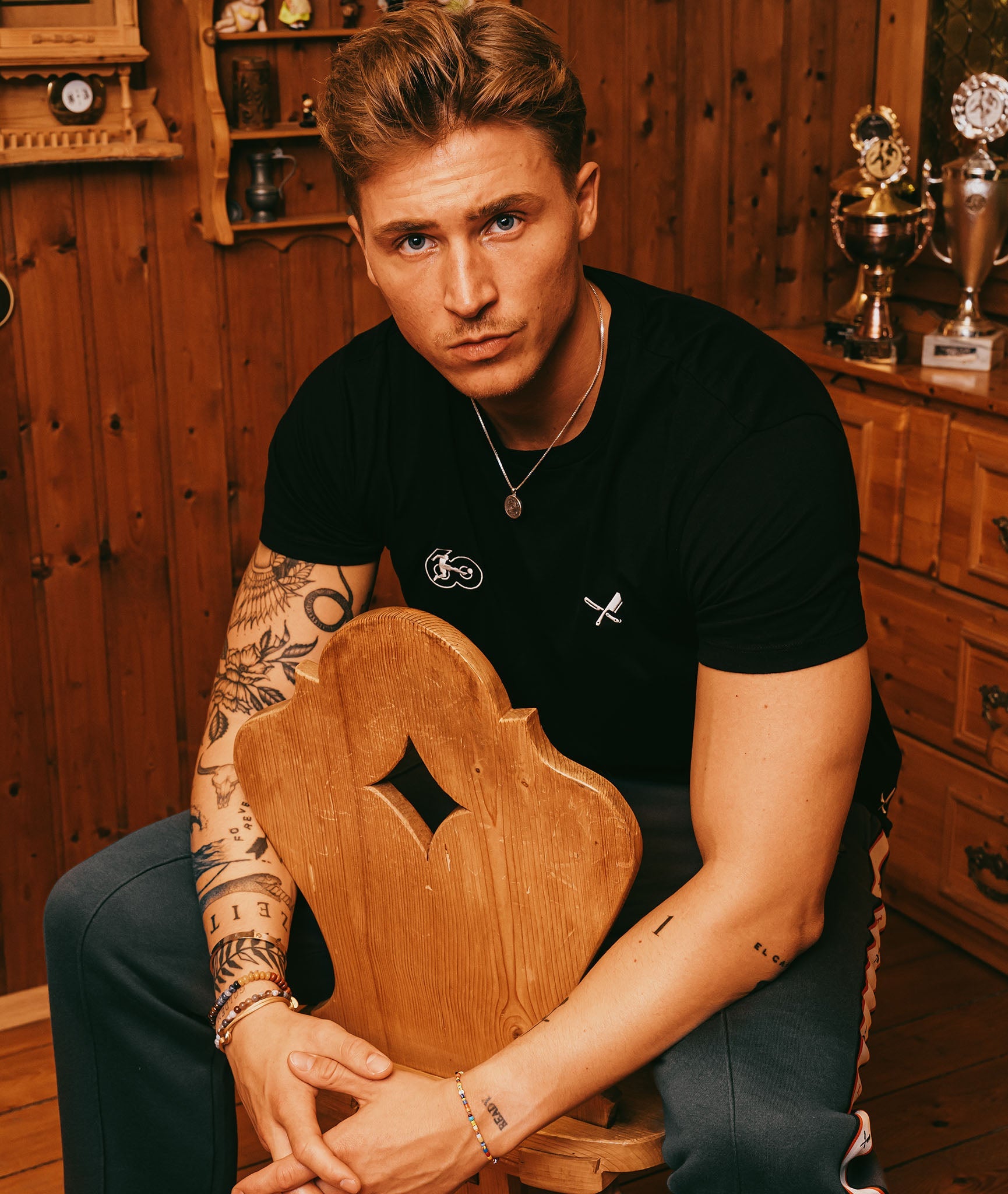 Bundesliga x distorted people