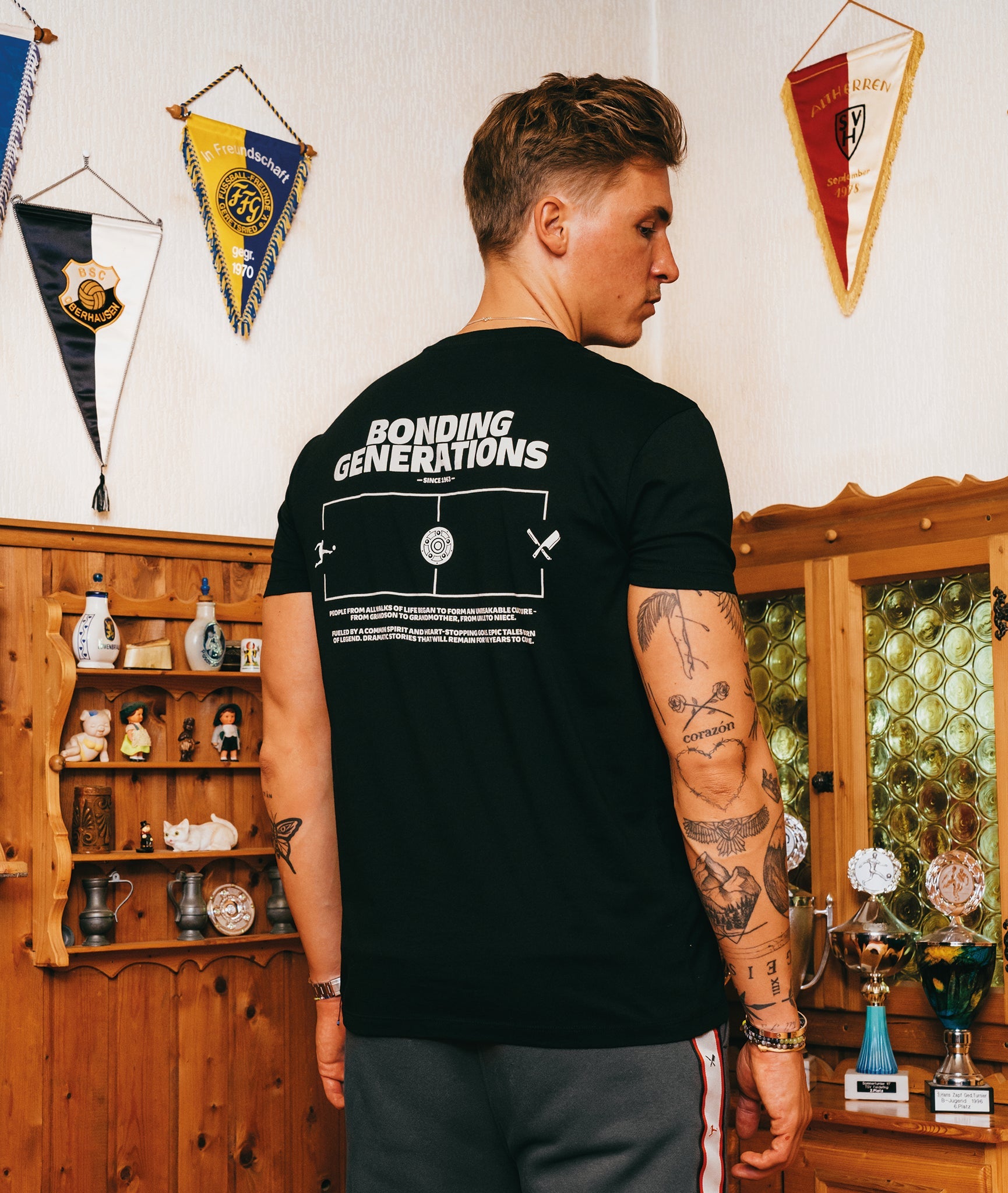 Bundesliga x distorted people