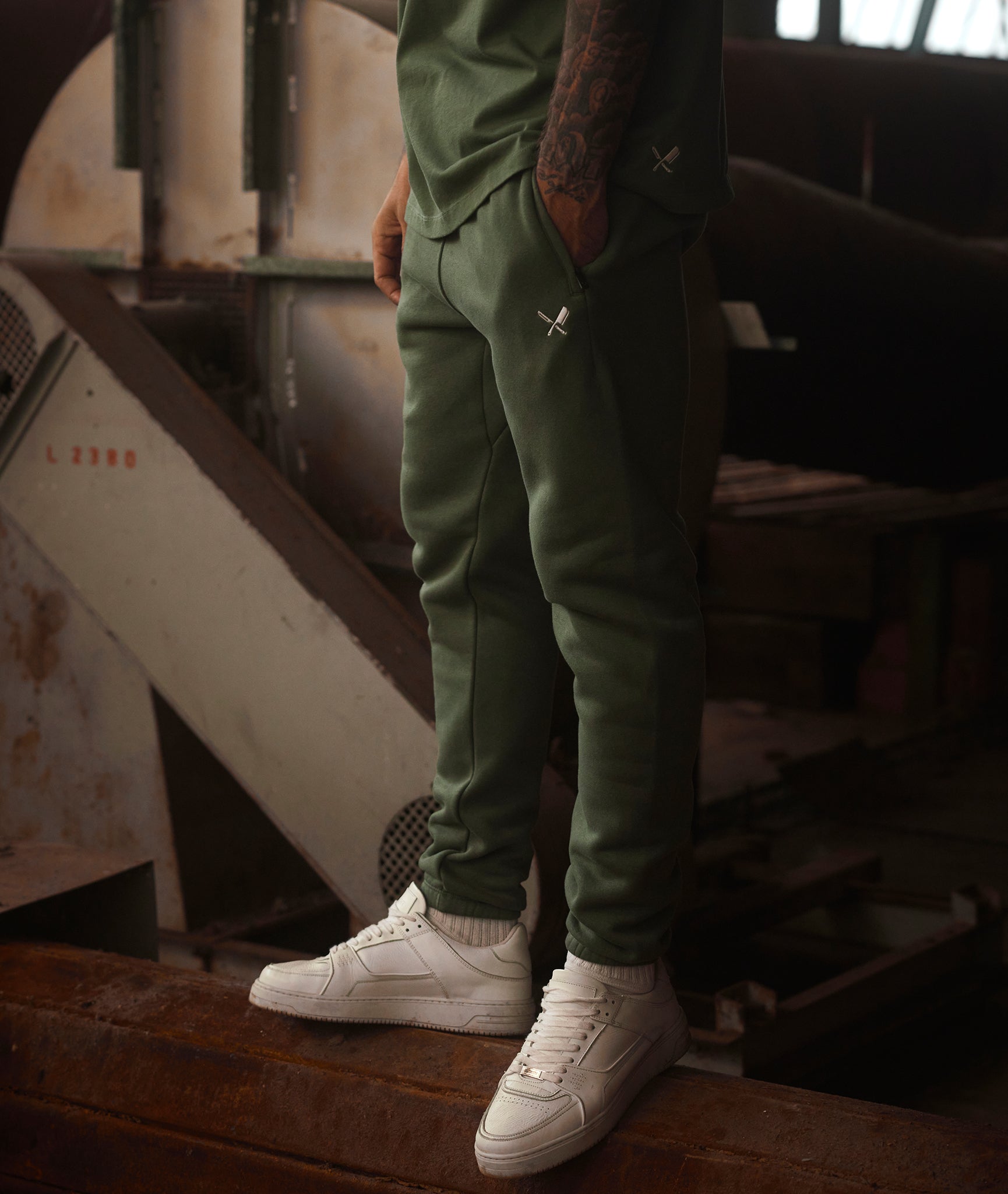 Crew Member