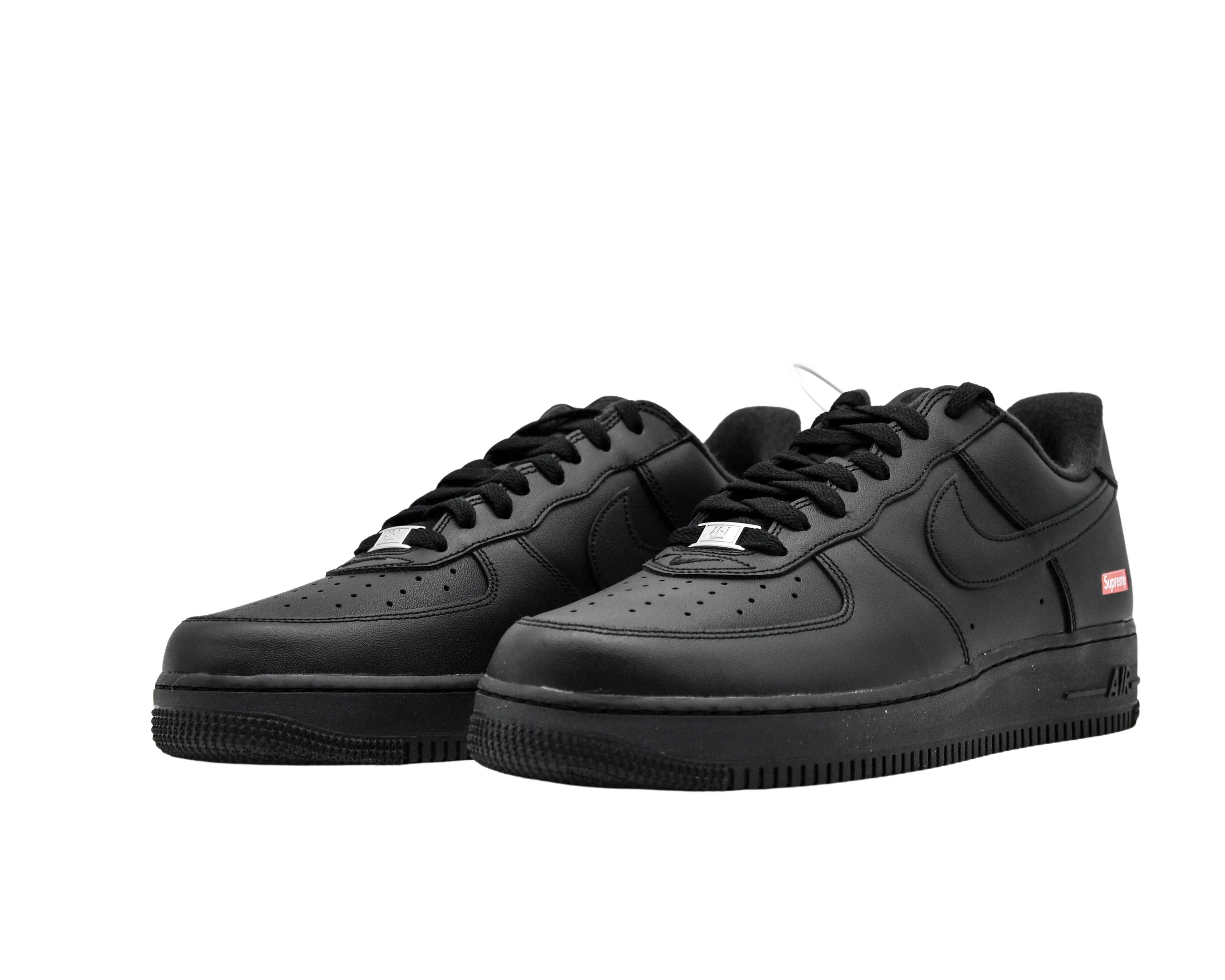 Nike Air Force 1 Low "Supreme Black"