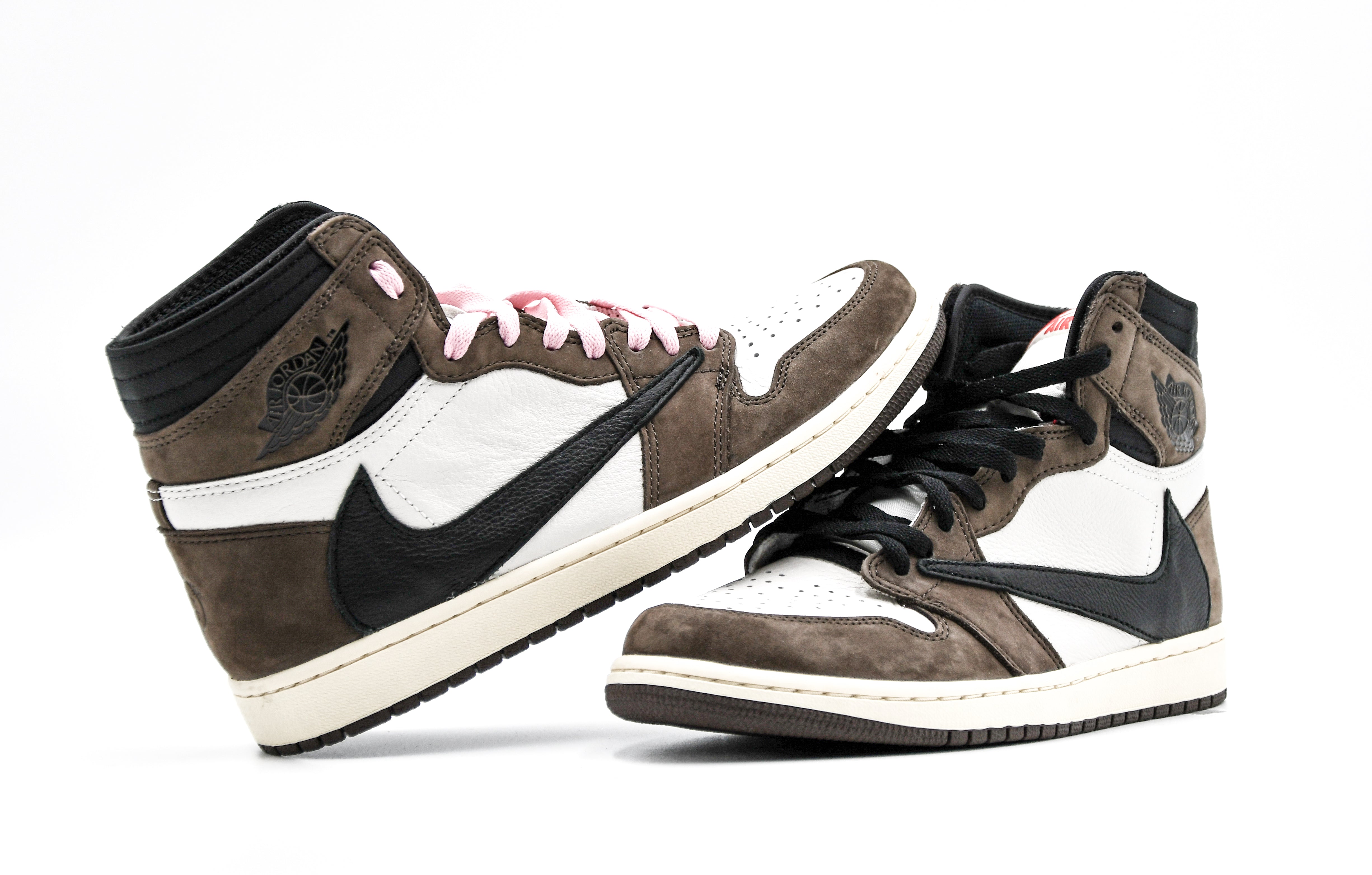 Air Jordan 1 High OG TS SP (Travis Scott)